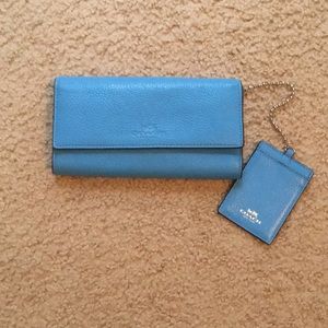 Coach Trifold Leather Wallet w/ Removable ID Tag